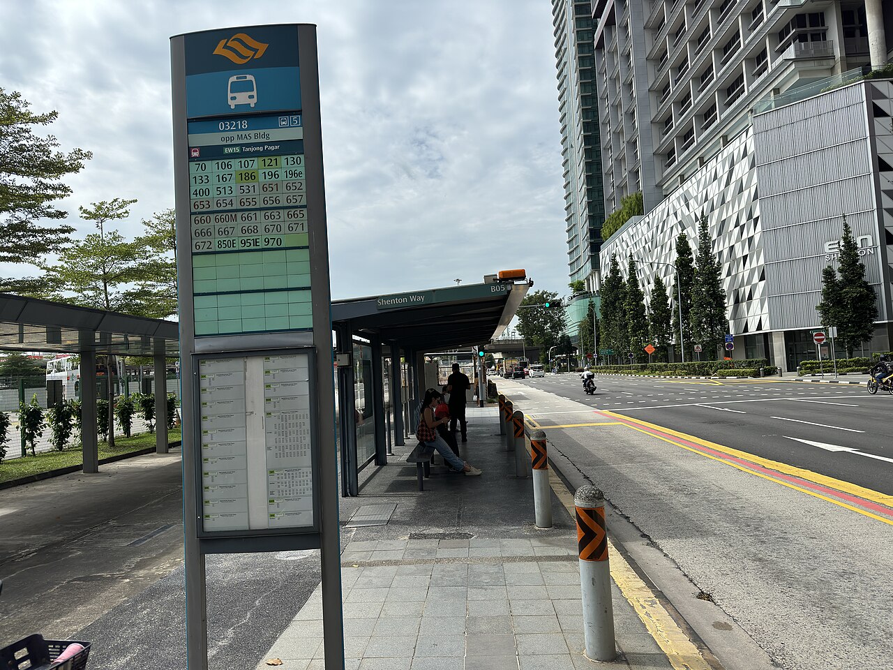 ภาพประกอบ: Opposite MAS building bus stop 05-12-2024
